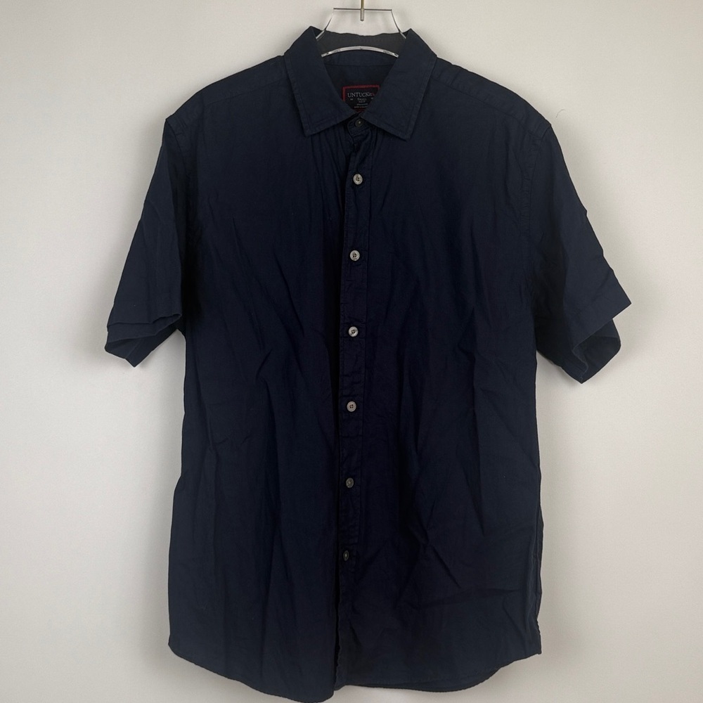 UNTUCKit Soft Wash Short-Sleeve Briscoe Navy Blue Button Down Collared Shirt S